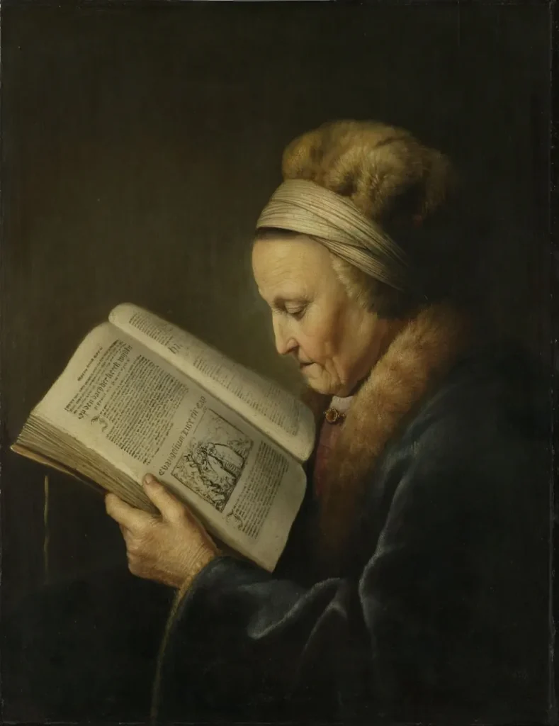 Anciana leyendo